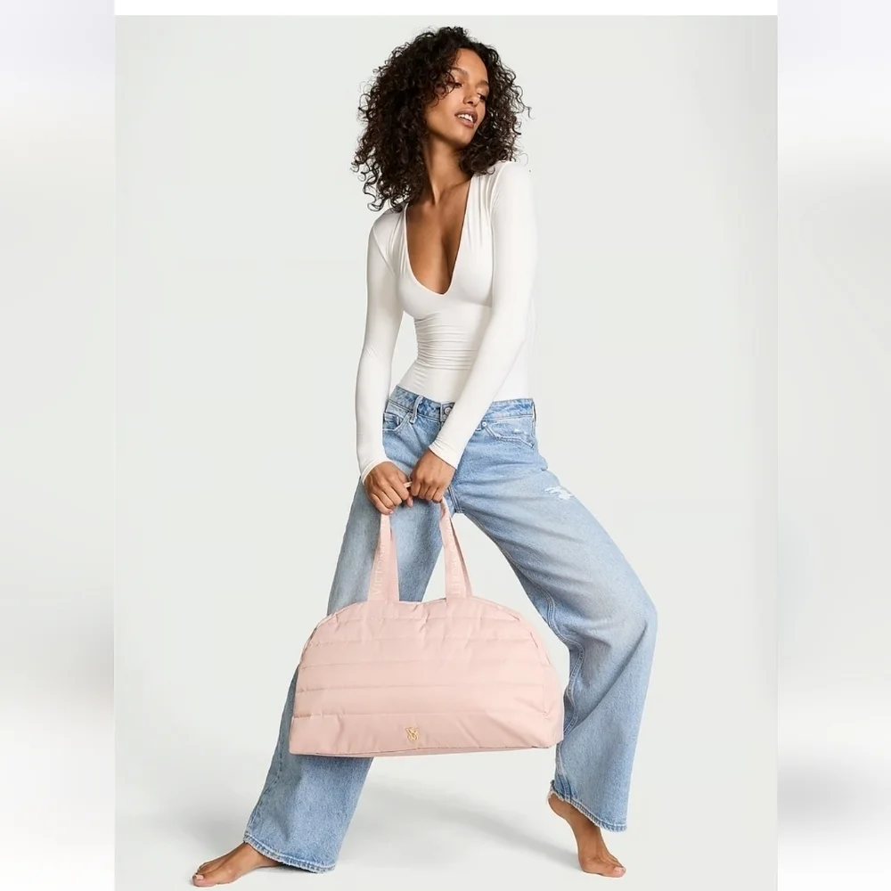 VS SPORT PINK DUFFLE BAG💄2024💄 - Picture 4 of 6